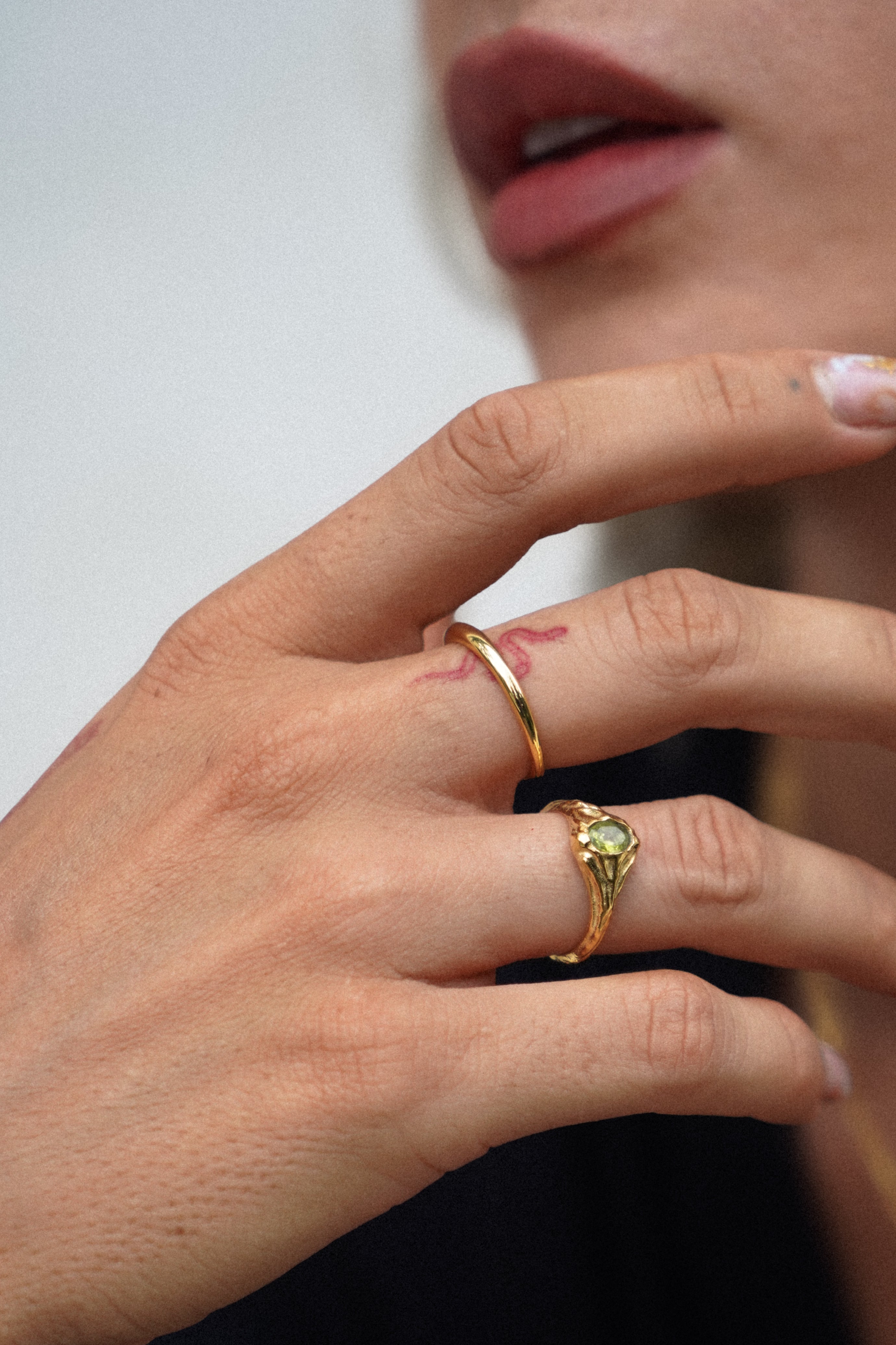 Alexis Ring Light Olive Green MarauxJewellery