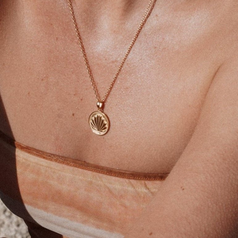 Shell of the Camino de Santiago necklace, scallop shell pendant on a chain