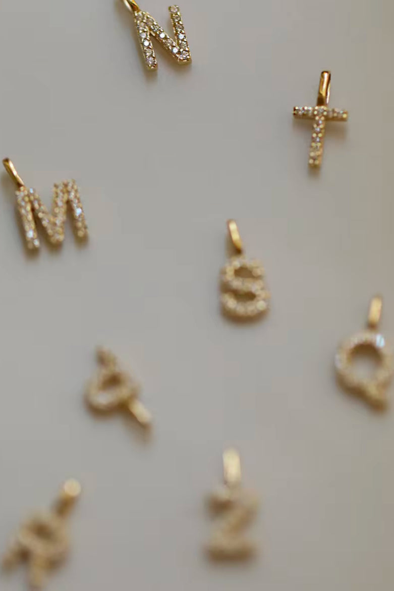 Letter A-Z pendant and chain MarauxJewellery