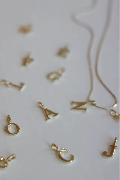 Plain Letter Alphabet A-Z pendant & chain MarauxJewellery