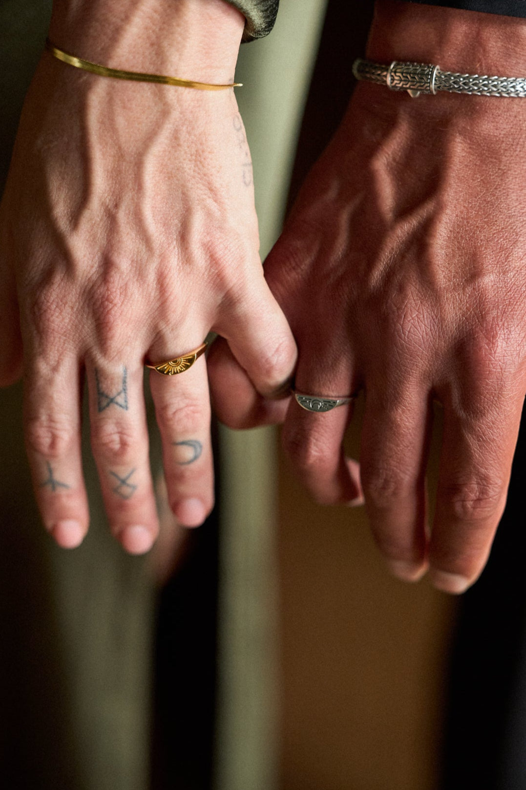 The Pair: Sun and Moon Split Friendship / Lovers Ring
