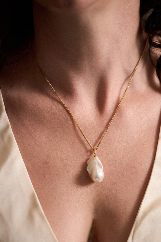 Maraux Baroque Evening Pearl Necklace