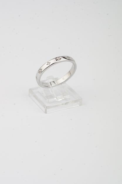 Celeste Star Band Ring